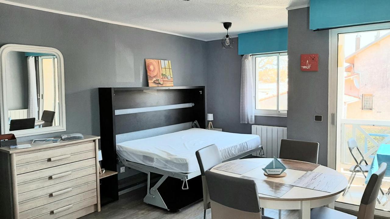 Le Petit Bleu De Didonne 28M2 150 M De La Plage Avec Balcon Saint-Georges-de-Didonne Exterior photo